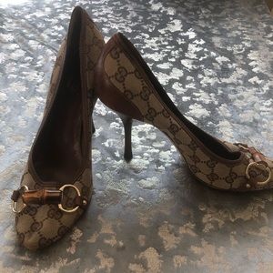 Gucci Pumps